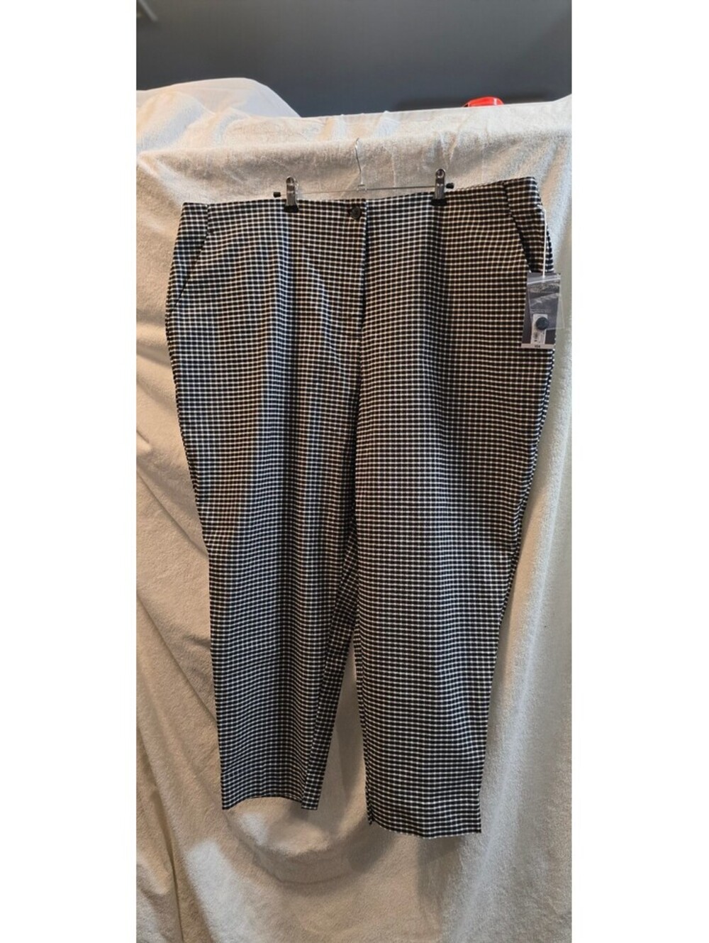 Worthington Women's Black and White Checkered Slim Ankle Pants 24W